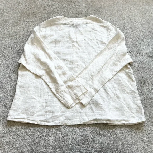 Flax Women's White Button-Up Top - Picture 2 of 10